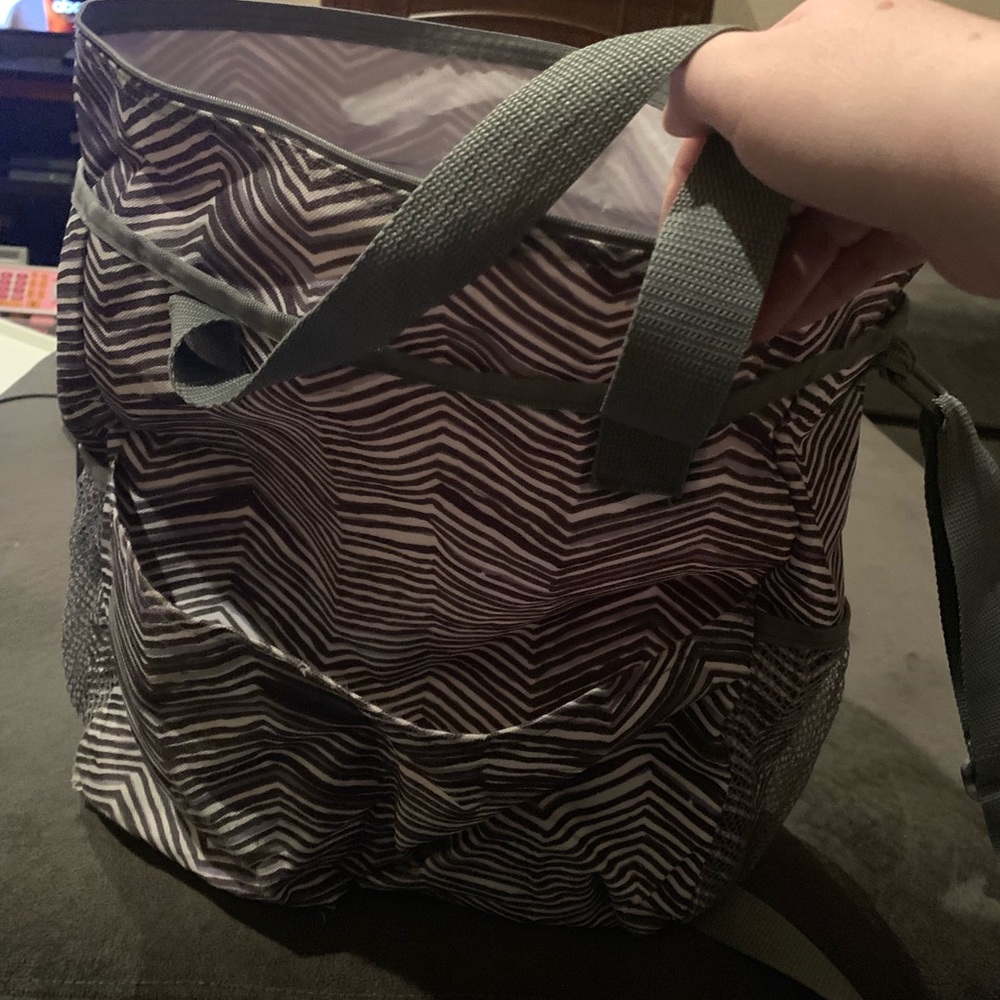Chevron tote